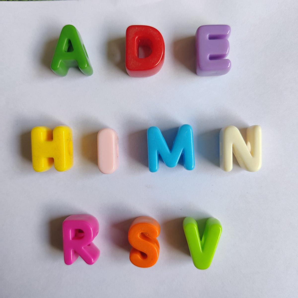 Multicolor Alphabet Beads( Big Size ) - (Moq Per Letter 10 pcs)