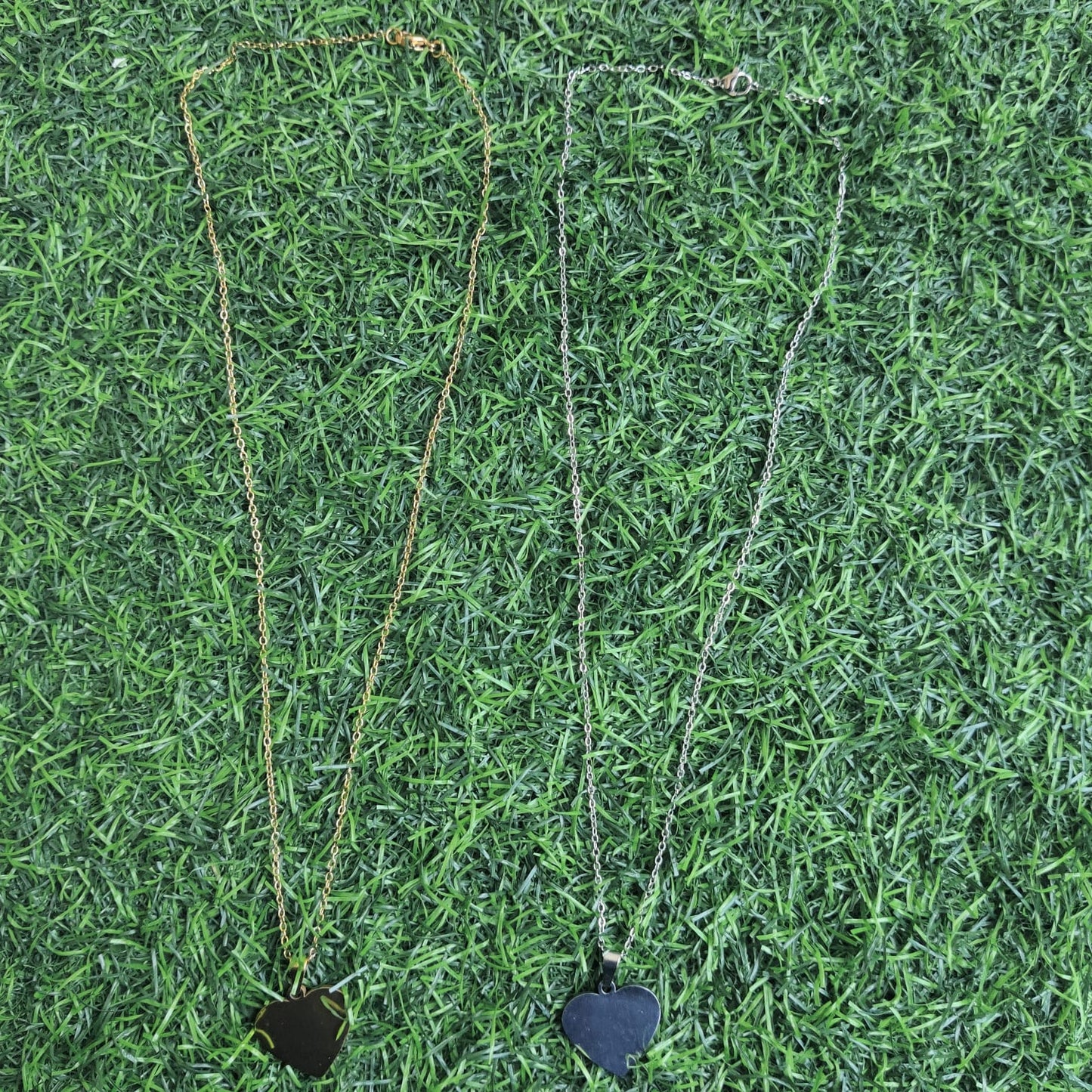 Small Heart Stainless Steel Necklace ( Golden / Silver )