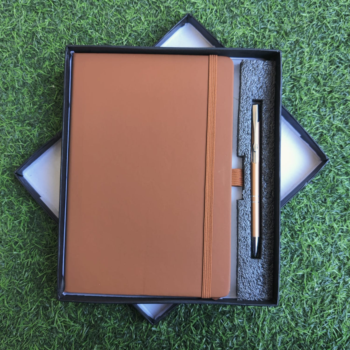 Elastic Diary with Pen Set –(Brown) / Diary size A5